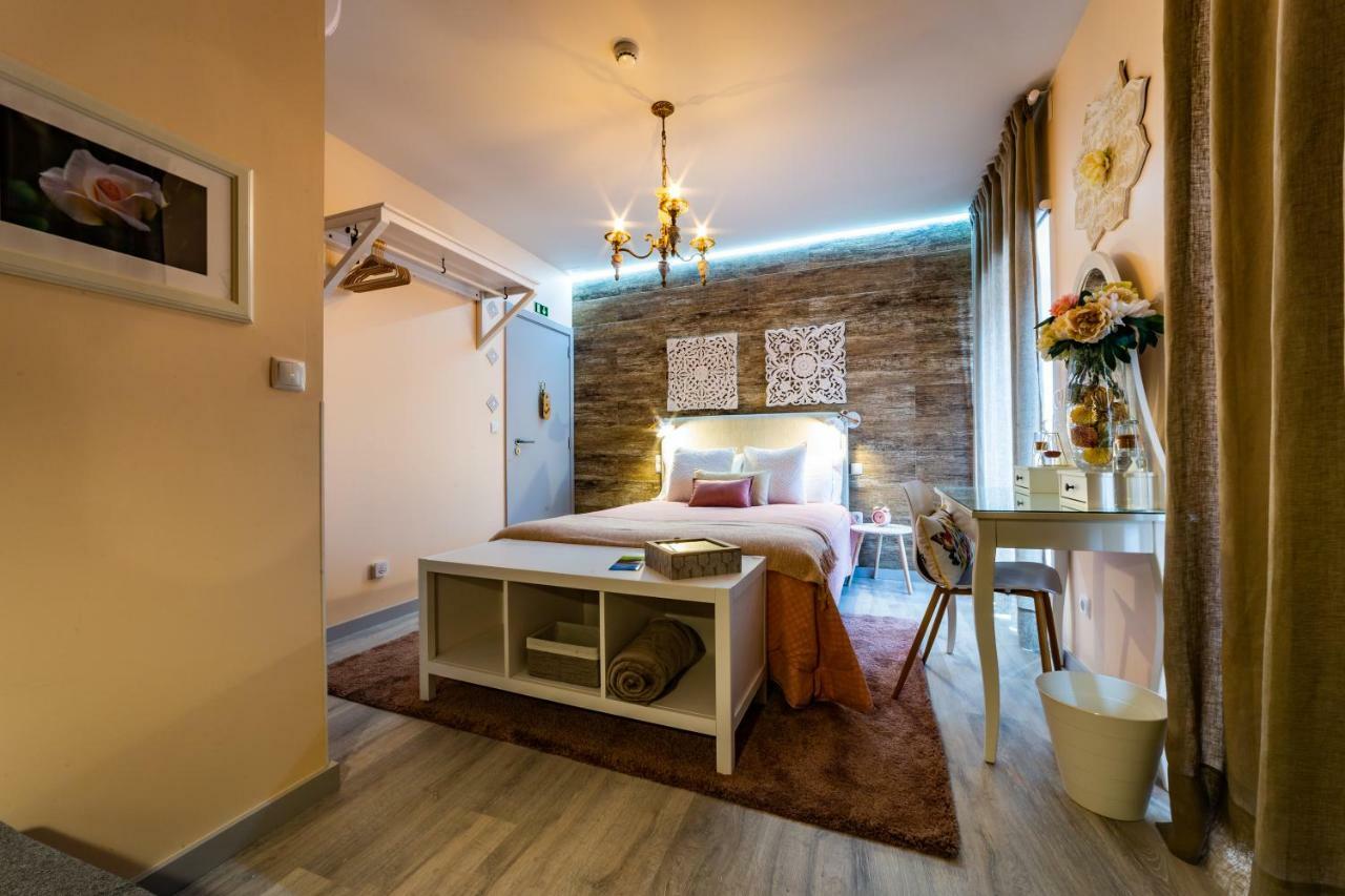 My Bed In Pico Bed & Breakfast Madalena  Luaran gambar